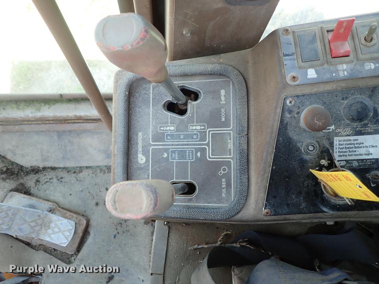 image for item DF1229 Champion 720 motor grader