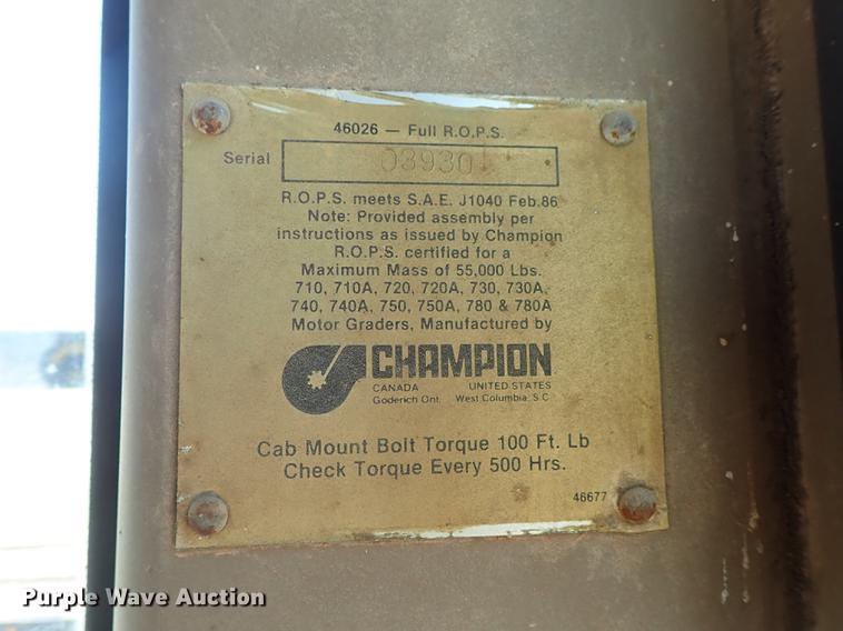 image for item DF1229 Champion 720 motor grader