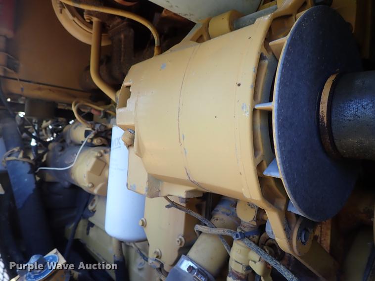 image for item DF1229 Champion 720 motor grader