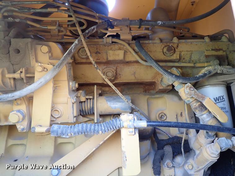 image for item DF1229 Champion 720 motor grader