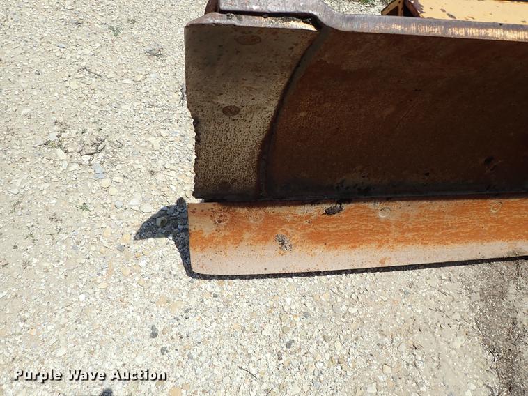 image for item DF1229 Champion 720 motor grader