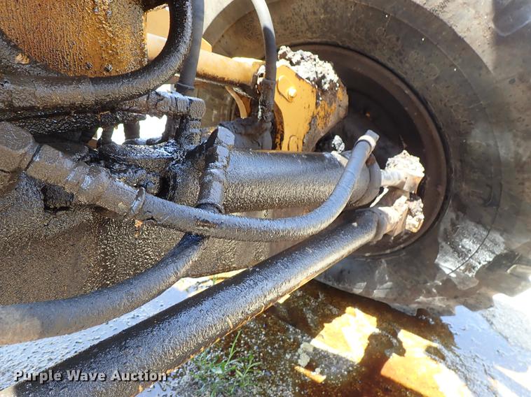 image for item DF1229 Champion 720 motor grader