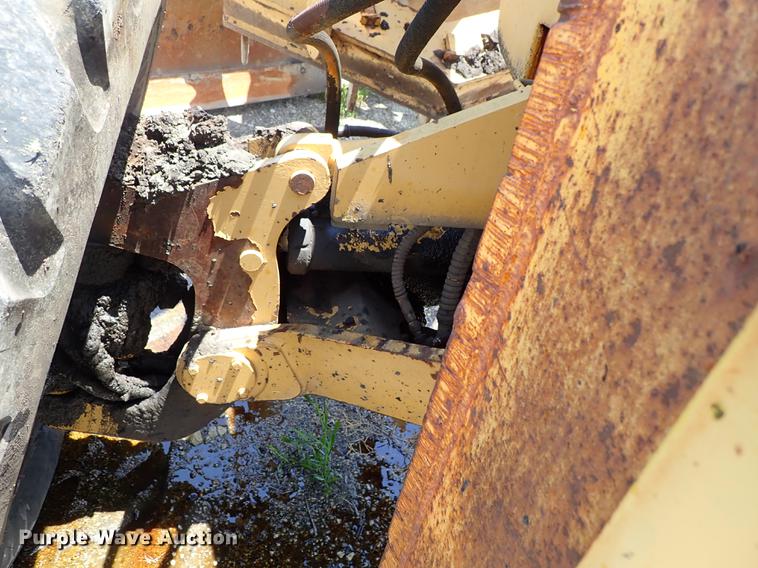 image for item DF1229 Champion 720 motor grader