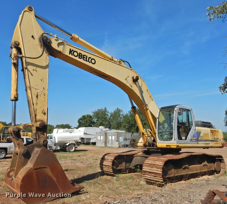 image for item DF2561 2005 Kobelco SK480LC excavator