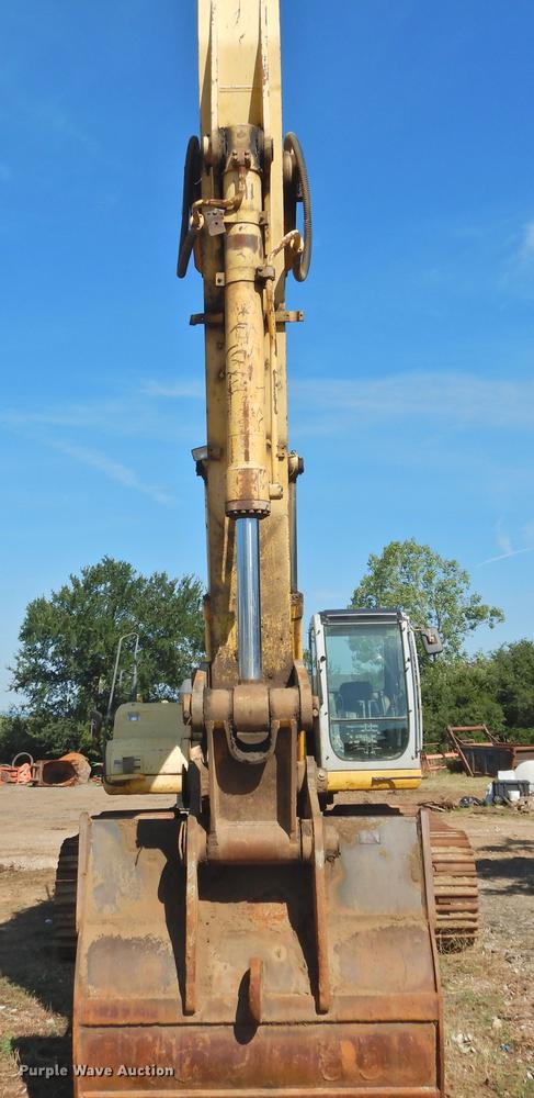 image for item DF2561 2005 Kobelco SK480LC excavator