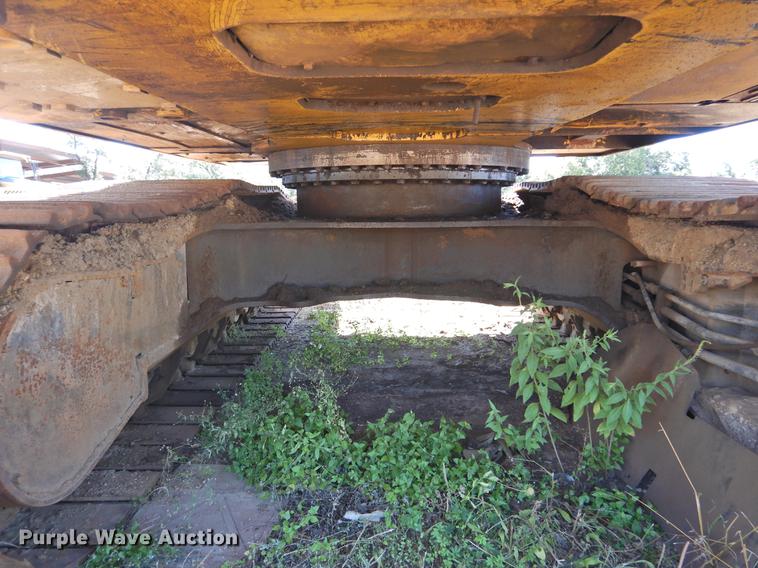 image for item DF2561 2005 Kobelco SK480LC excavator