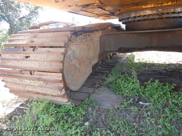 image for item DF2561 2005 Kobelco SK480LC excavator