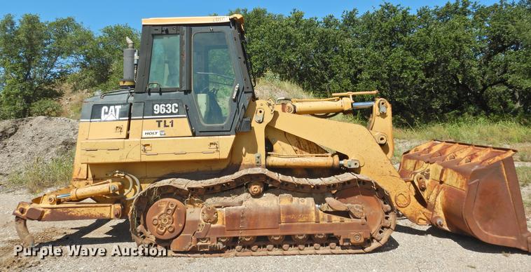 image for item DF2562 1999 Caterpillar 963C track loader