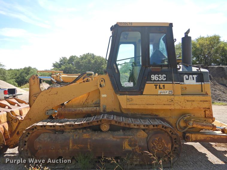 image for item DF2562 1999 Caterpillar 963C track loader