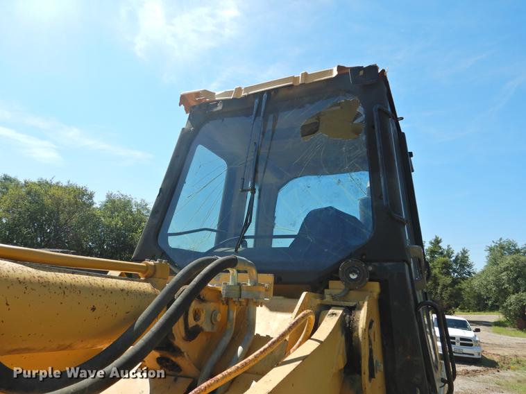 image for item DF2562 1999 Caterpillar 963C track loader
