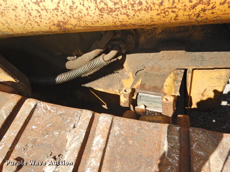 image for item DF2562 1999 Caterpillar 963C track loader