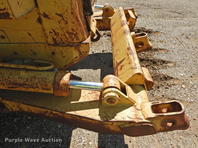 image for item DF2562 1999 Caterpillar 963C track loader