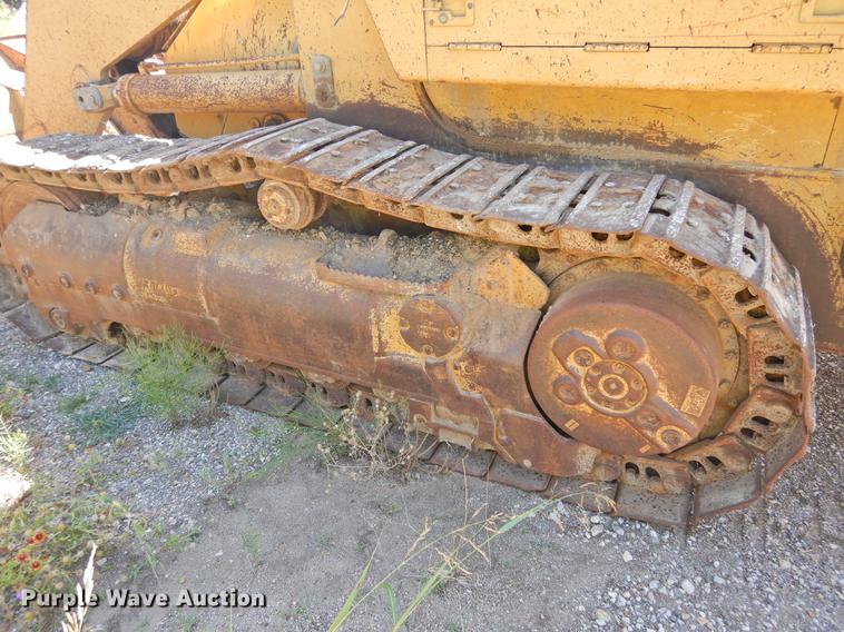 image for item DF2562 1999 Caterpillar 963C track loader