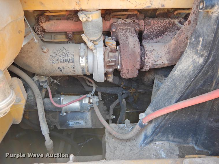 image for item DF2562 1999 Caterpillar 963C track loader