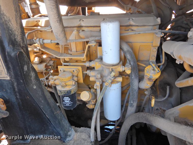 image for item DF2562 1999 Caterpillar 963C track loader