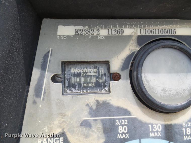 image for item DF7326 2007 Freightliner Business Class M2 service truck