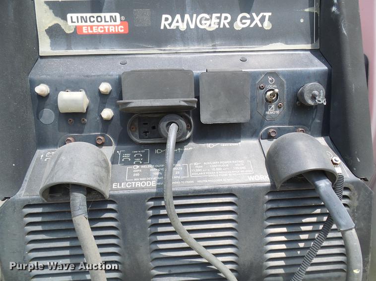 image for item DF7326 2007 Freightliner Business Class M2 service truck