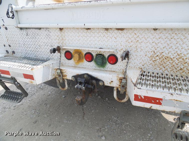 image for item DF7326 2007 Freightliner Business Class M2 service truck