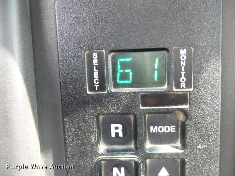 image for item DF7326 2007 Freightliner Business Class M2 service truck