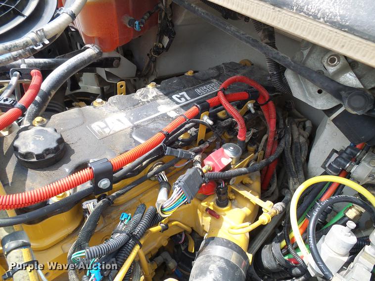 image for item DF7326 2007 Freightliner Business Class M2 service truck