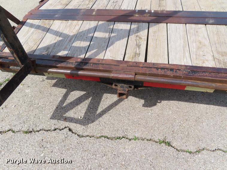 image for item DF7815 1998 Load Trail equipment trailer