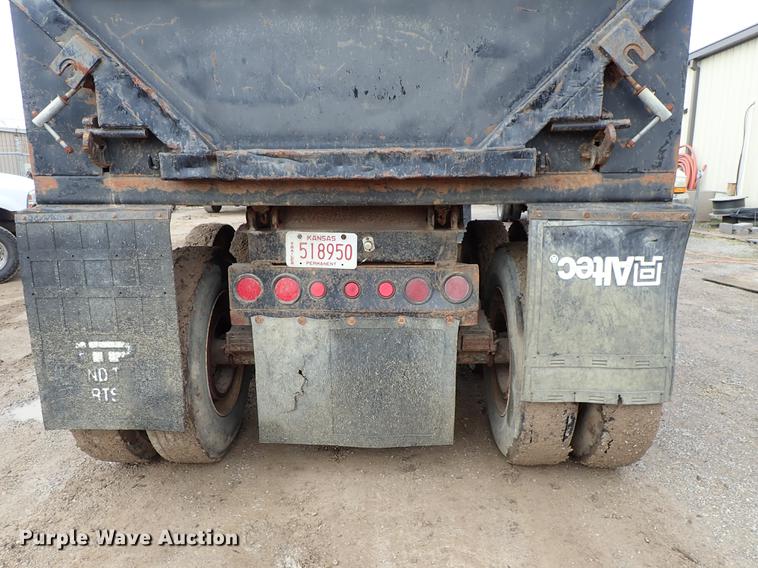 image for item DF8670 1995 Clement end dump trailer