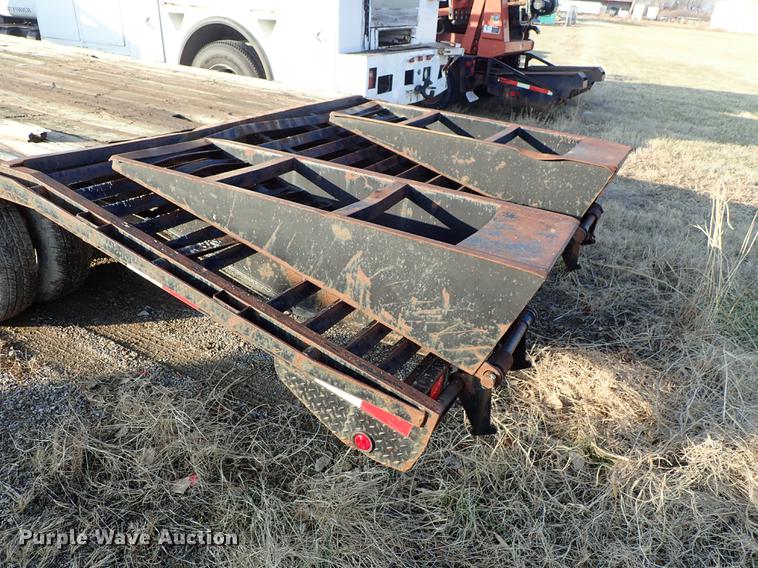 image for item DF8682 PJ Trailers equipment trailer