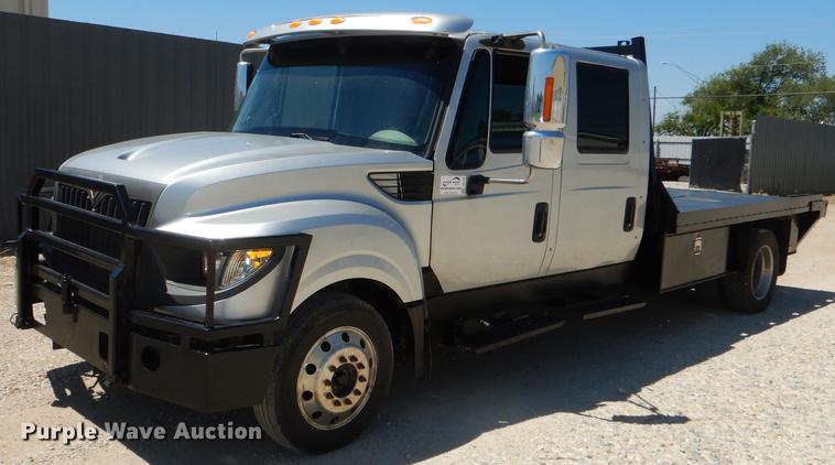 image for item DG1131 2013 International TerraStar SFA flatbed truck
