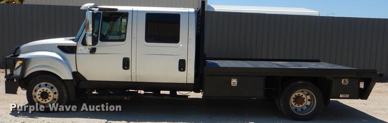 image for item DG1131 2013 International TerraStar SFA flatbed truck