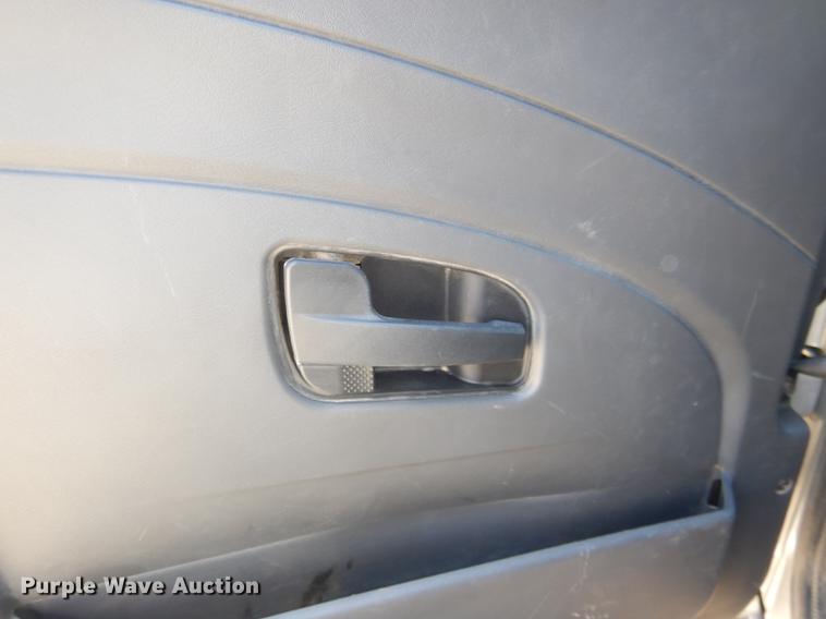 image for item DG1131 2013 International TerraStar SFA flatbed truck