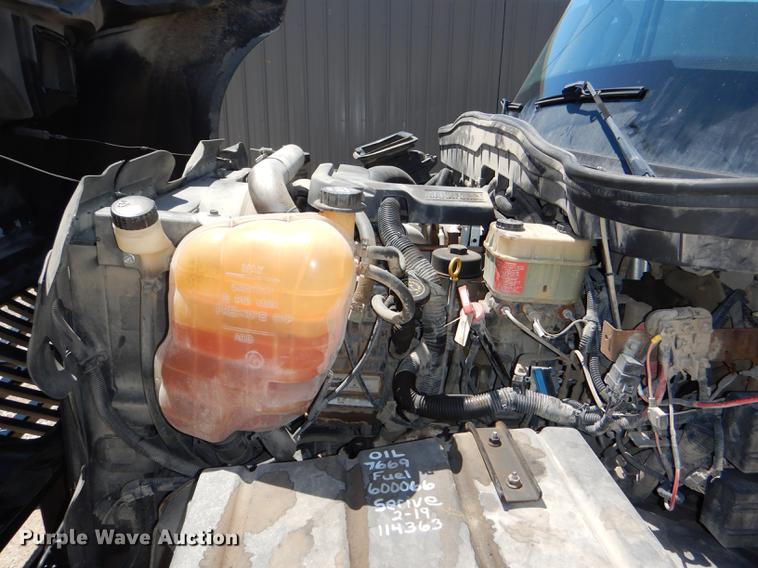 image for item DG1131 2013 International TerraStar SFA flatbed truck