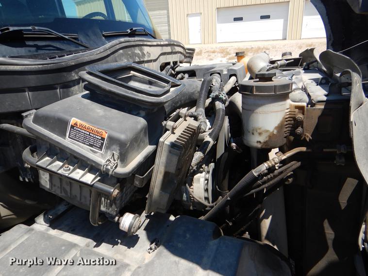 image for item DG1131 2013 International TerraStar SFA flatbed truck