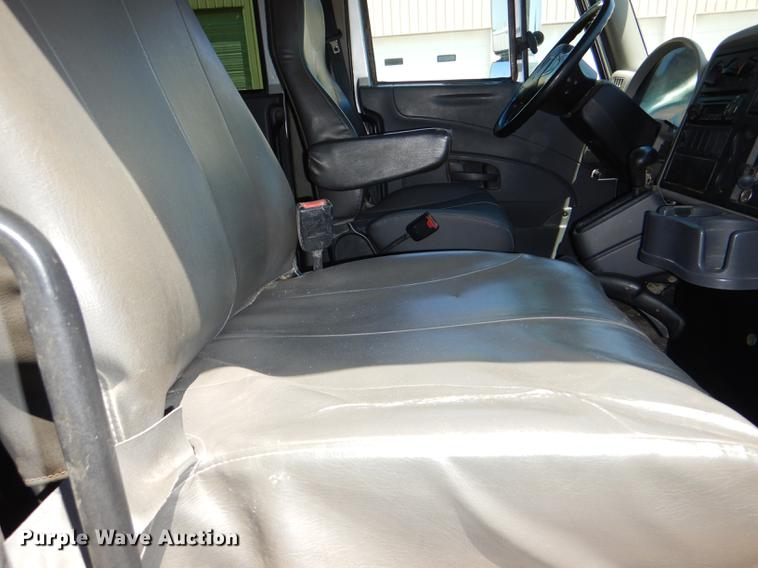 image for item DG1131 2013 International TerraStar SFA flatbed truck