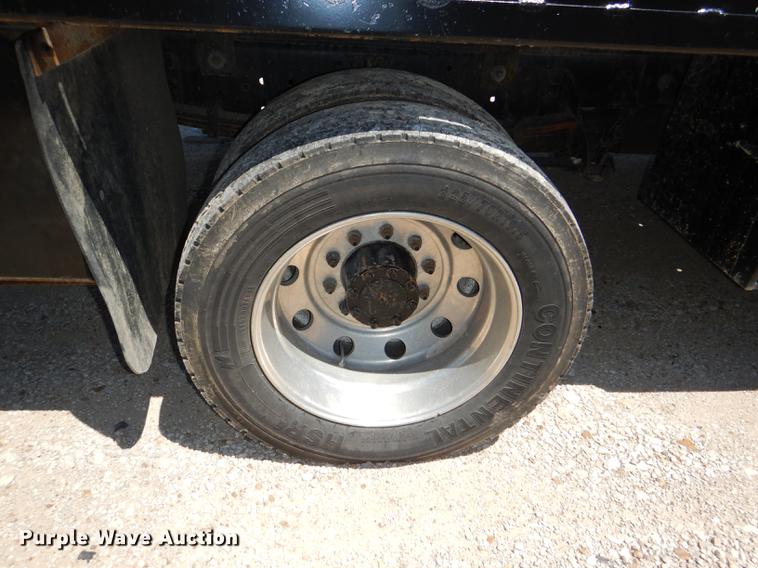 image for item DG1131 2013 International TerraStar SFA flatbed truck