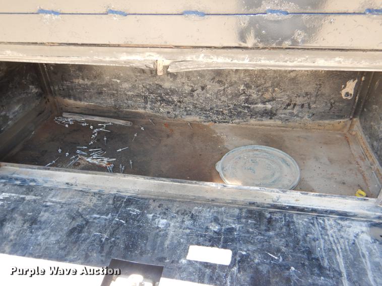 image for item DG1131 2013 International TerraStar SFA flatbed truck