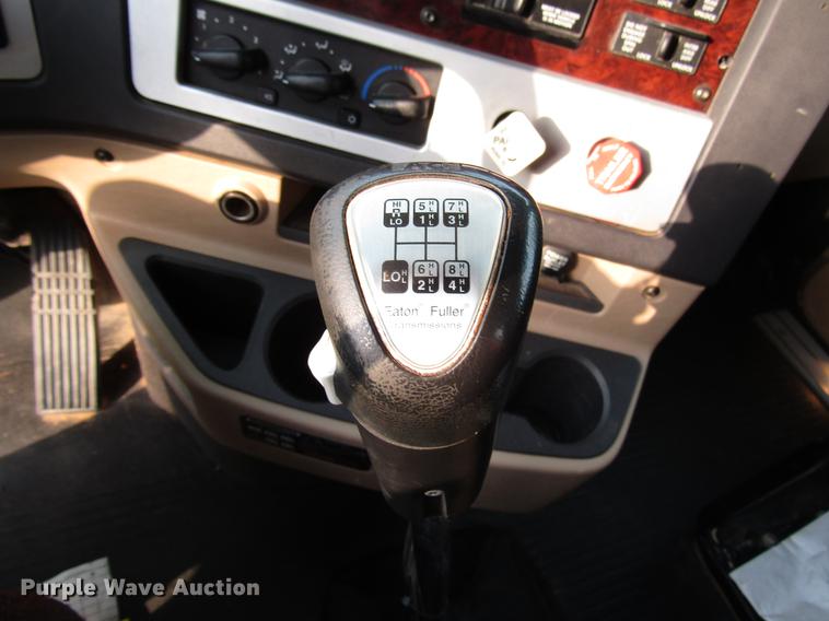 image for item DG1179 2011 Freightliner Coronado SD crane truck