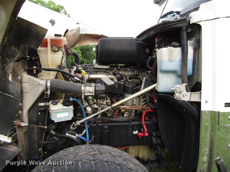 image for item DG1179 2011 Freightliner Coronado SD crane truck