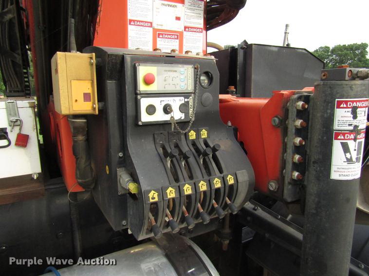 image for item DG1179 2011 Freightliner Coronado SD crane truck