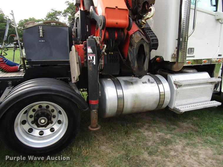 image for item DG1179 2011 Freightliner Coronado SD crane truck