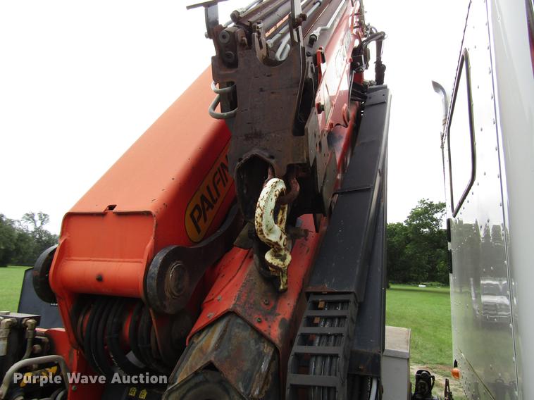 image for item DG1179 2011 Freightliner Coronado SD crane truck