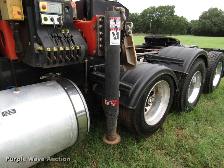 image for item DG1179 2011 Freightliner Coronado SD crane truck