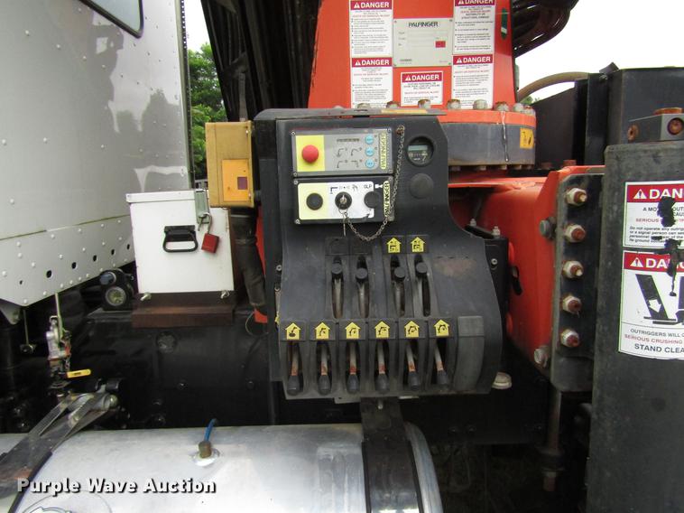 image for item DG1179 2011 Freightliner Coronado SD crane truck