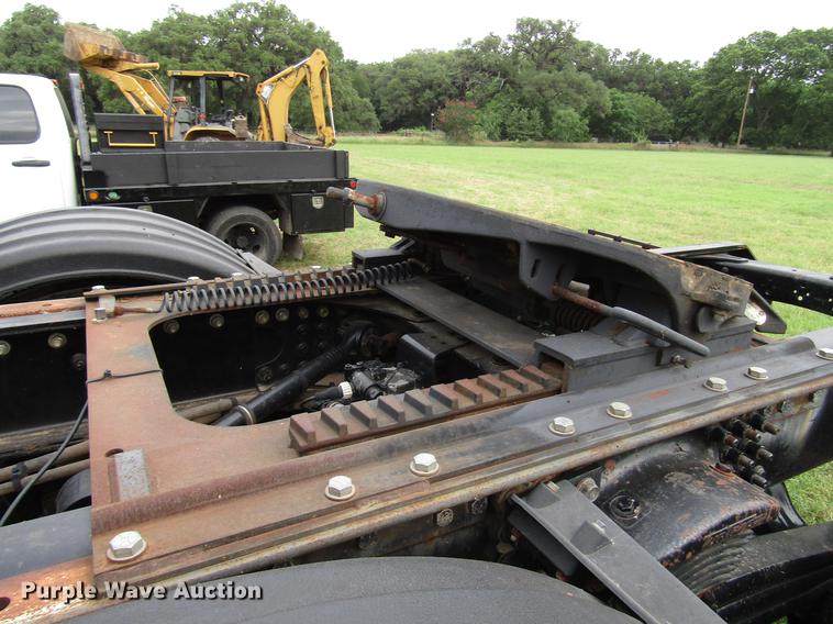 image for item DG1179 2011 Freightliner Coronado SD crane truck