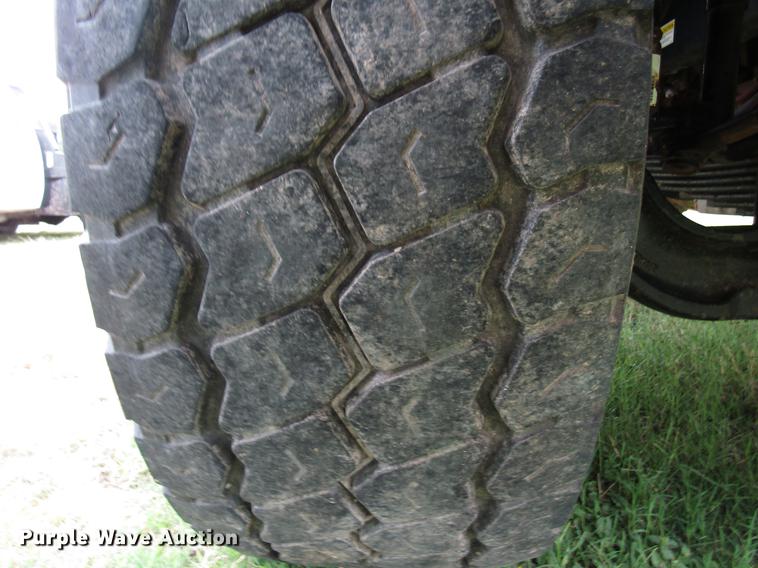 image for item DG1179 2011 Freightliner Coronado SD crane truck