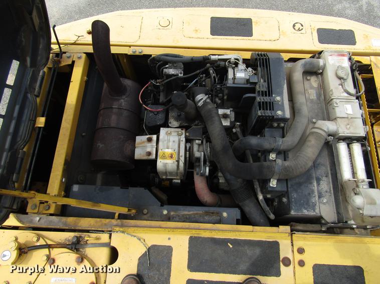 image for item DG1187 2007 Komatsu PC160LC-7KA excavator