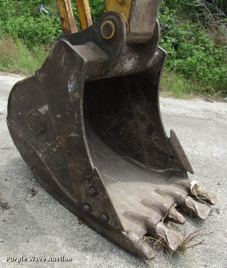 image for item DG1187 2007 Komatsu PC160LC-7KA excavator