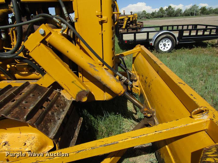 image for item DG1232 1966 Allis Chalmers HD6 dozer