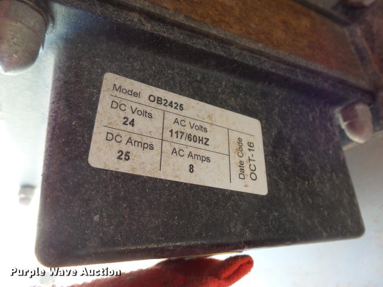 image for item DX9186 2000 Mec 2033ES scissor lift