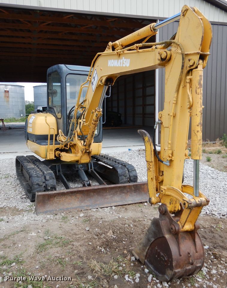 image for item DY9841 1999 Komatsu PC45R-8 mini excavator