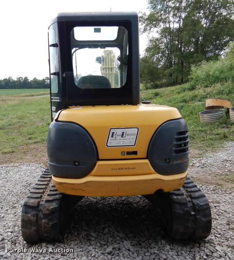 image for item DY9841 1999 Komatsu PC45R-8 mini excavator